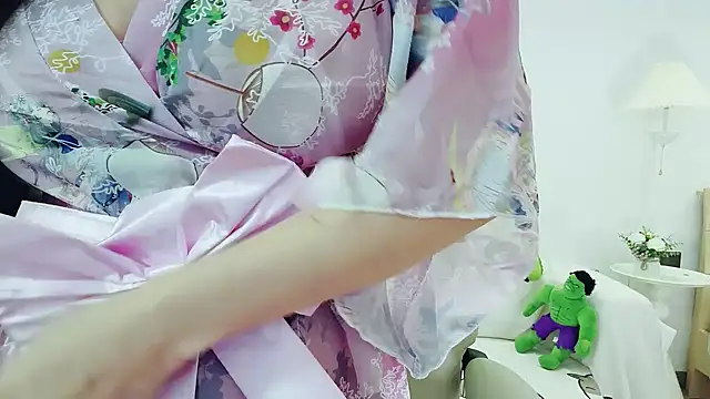 Dazzlebean online show from March 31, 3:25 pm