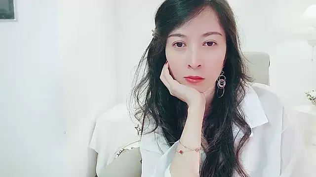 Dazzlebean online show from April 30, 2:57 pm