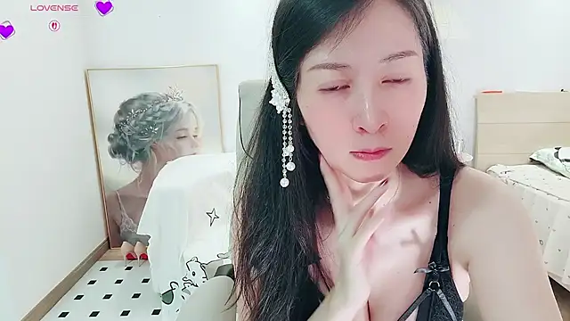 Dazzlebean online show from March 4, 3:42 pm