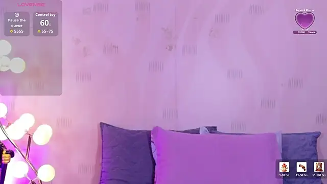 innocenthazel online show from July 19, 12:02 pm