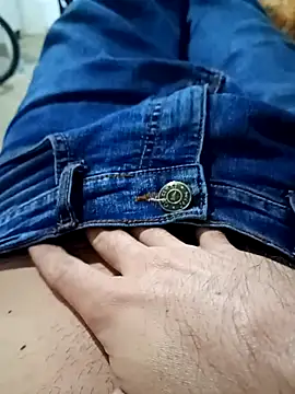 magrinhogostoso696 online show from September 28, 2:40 am