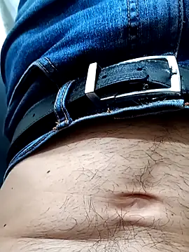 magrinhogostoso696 online show from October 25, 8:42 pm