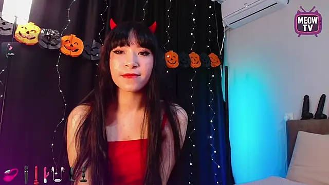 miyakimi0101 online show from October 23, 12:09 am