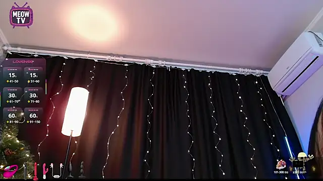 miyakimi0101 online show from December 16, 12:15 am