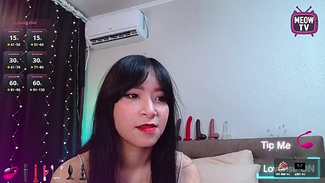 Snapshot of miyakimi0101 chatting on September 29, 12:39 am miyakimi0101 online show from September 29, 12:39 am