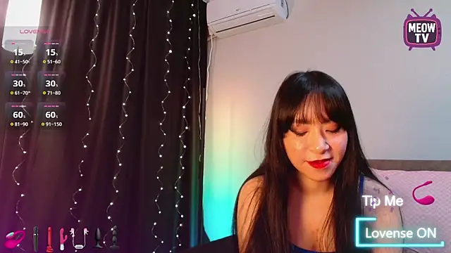 Snapshot of miyakimi0101 chatting on October 14, 12:00 am miyakimi0101 online show from October 14, 12:00 am