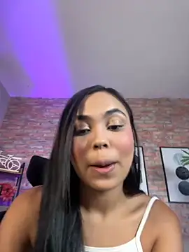 Lucia Brown  online show from October 6, 5:46 pm