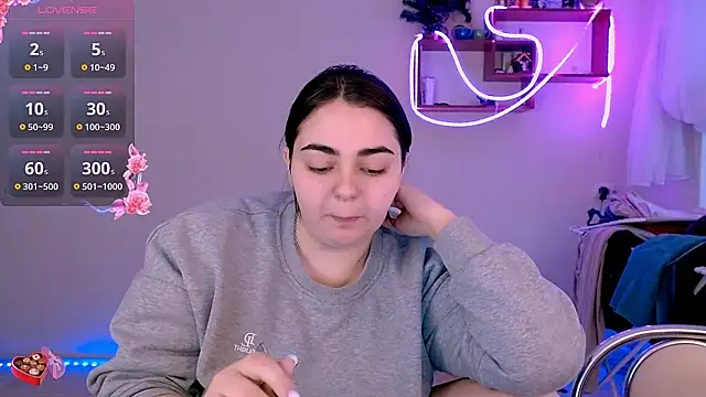 kitsune 8 online show from March 20, 12:43 pm