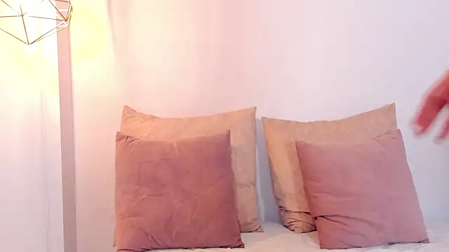 Snapshot of regina_noctixx chatting on October 24, 11:04 pm regina noctixx online show from October 24, 11:04 pm