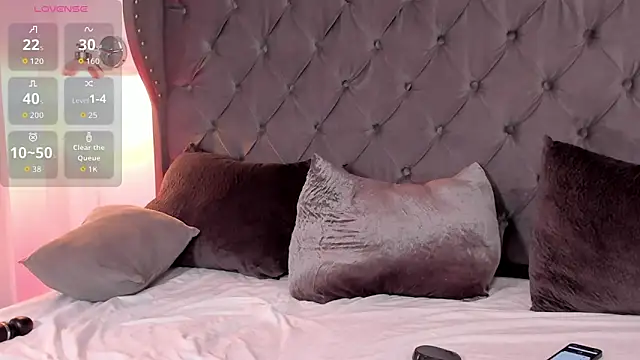 regina noctixx online show from March 27, 8:26 am