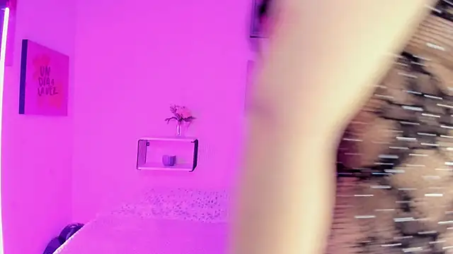 Snapshot of Selene_bennet chatting on February 28, 3:39 am Selene bennet online show from February 28, 3:39 am