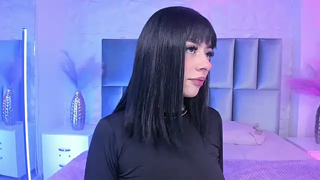 Selene bennet online show from May 2, 3:45 am