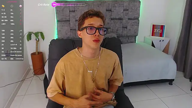 skinny bigcock02 online show from January 6, 9:08 pm