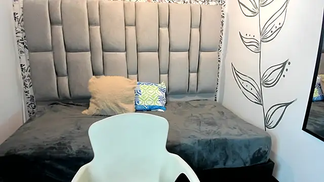 Natasha rose   online show from October 15, 7:38 am