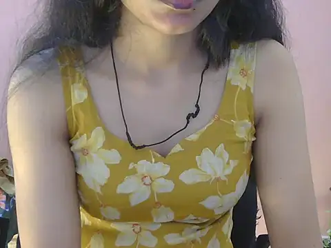 Cute Pihu01 online show from February 13, 10:43 pm