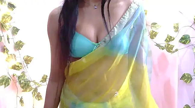 Snapshot of Cute_Pihu01 chatting on February 27, 11:26 pm Cute Pihu01 online show from February 27, 11:26 pm