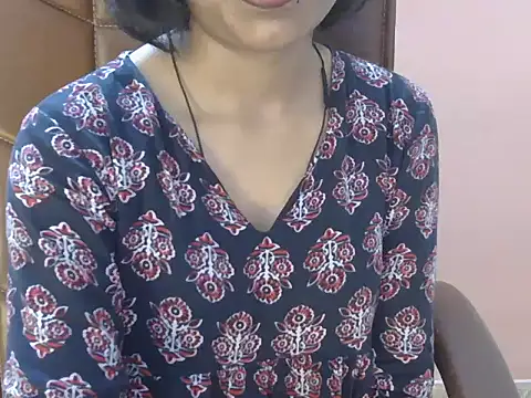 Cute Pihu01 online show from March 23, 8:41 pm