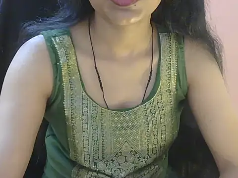 Cute Pihu01 online show from April 5, 8:15 pm