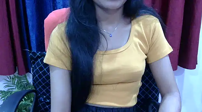 Snapshot of Cute_Pihu01 chatting on March 20, 5:47 pm Cute Pihu01 online show from March 20, 5:47 pm