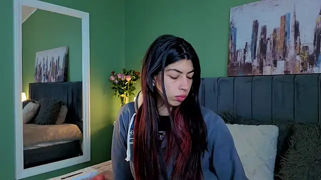 Cassie bloom online show from April 2, 8:37 pm