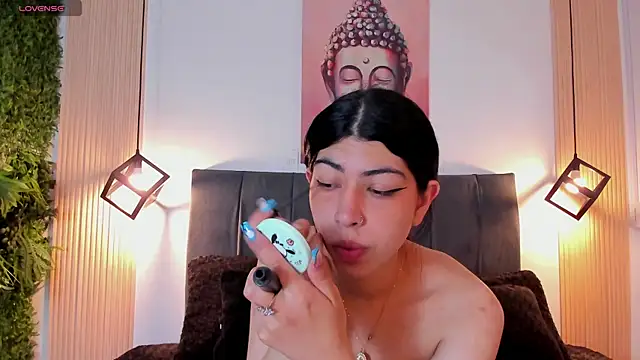 Cassie bloom online show from October 29, 8:08 pm