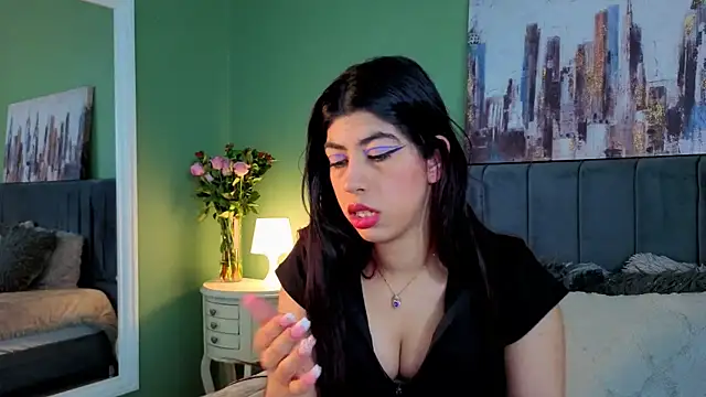 Cassie bloom online show from April 3, 8:43 am