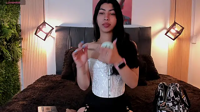 Cassie bloom online show from October 24, 7:57 pm