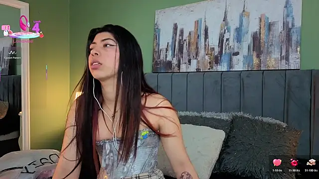 Cassie bloom online show from May 10, 4:16 am