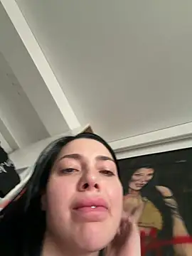 Mia Splash online show from March 16, 1:04 pm