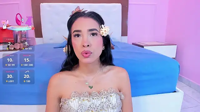 SOPHIATRISTA online show from October 31, 12:24 pm