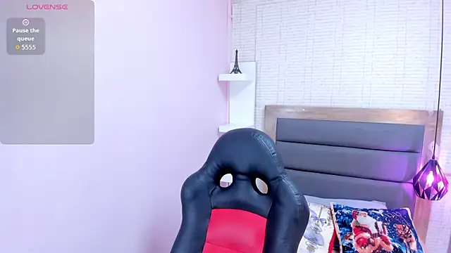 MEGANZARICK online show from December 22, 10:43 pm