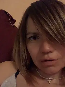 Snapshot of Ella_Pearlie chatting on March 4, 8:05 pm Ella Pearlie online show from March 4, 8:05 pm