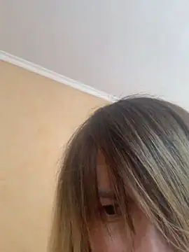 Snapshot of Ella_Pearlie chatting on February 26, 1:43 pm Ella Pearlie online show from February 26, 1:43 pm