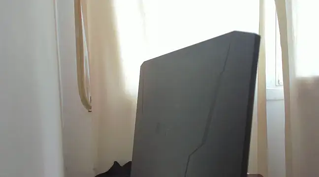 Snapshot of ValeeryRose_ chatting on March 9, 6:21 pm ValeeryRose online show from March 9, 6:21 pm