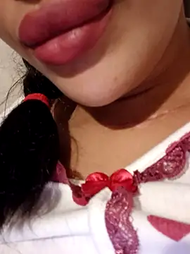 Sexlove1xo online show from November 10, 1:49 pm