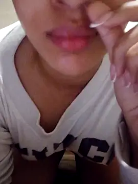 Snapshot of Sexlove1xo chatting on April 24, 2:19 pm Sexlove1xo online show from April 24, 2:19 pm