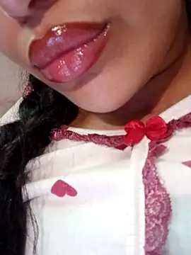 Sexlove1xo online show from April 5, 12:12 pm