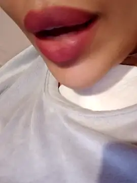 Sexlove1xo online show from October 31, 6:15 pm