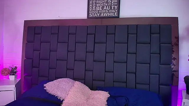 Snapshot of Lexi_Howard_ chatting on October 1, 3:44 am Lexi Howard  online show from October 1, 3:44 am