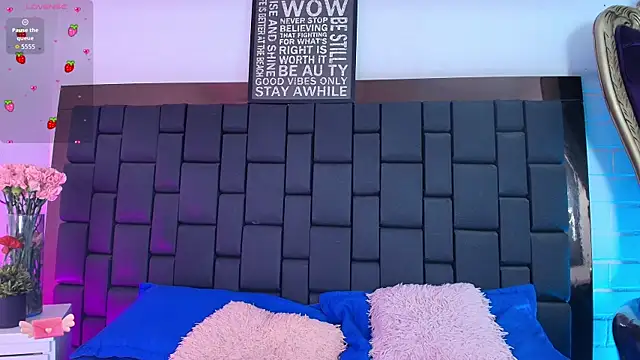 Snapshot of Lexi_Howard_ chatting on November 26, 4:56 am Lexi Howard online show from November 26, 4:56 am