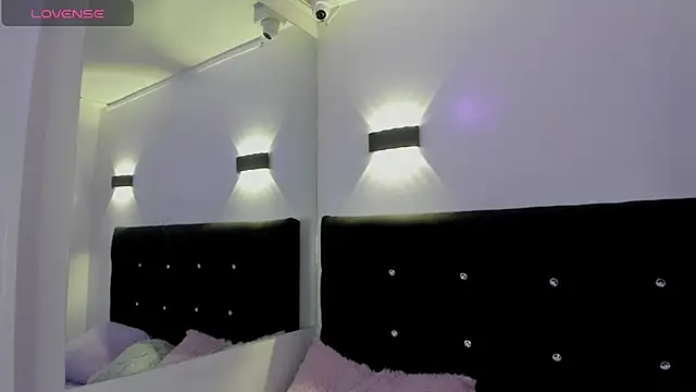 Snapshot of Anniie__Evans chatting on September 25, 3:07 pm Anniie Evans online show from September 25, 3:07 pm