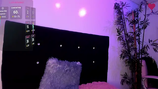 Anniie  Evans online show from September 13, 1:33 pm