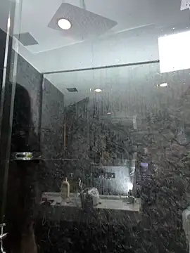 Anniie  Evans online show from April 10, 9:55 pm