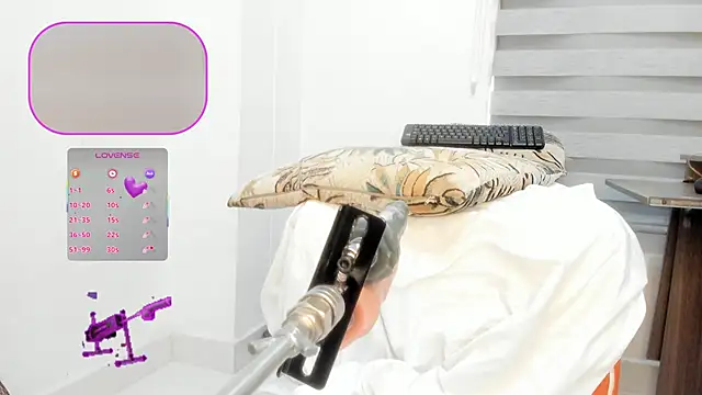 nymphonebula online show from March 14, 1:50 pm