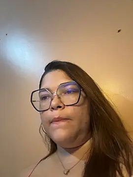 GoddessChaar online show from November 28, 8:25 am