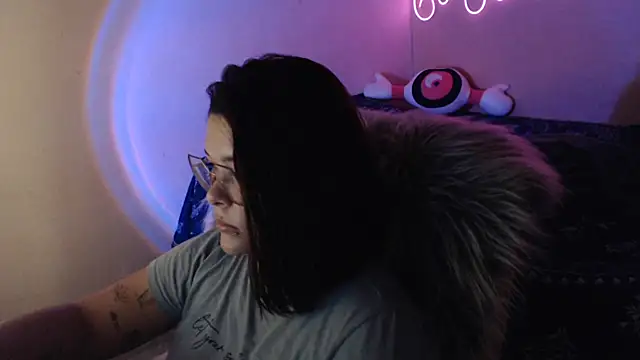 GoddessChaar online show from September 14, 8:59 am