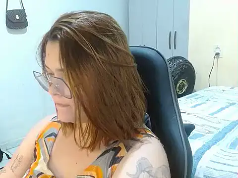 GoddessChaar online show from March 2, 10:37 am