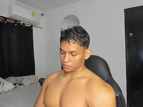 bigger ragnarsson online show from February 18, 1:18 pm