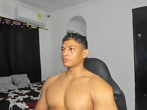 bigger ragnarsson online show from February 19, 8:28 pm