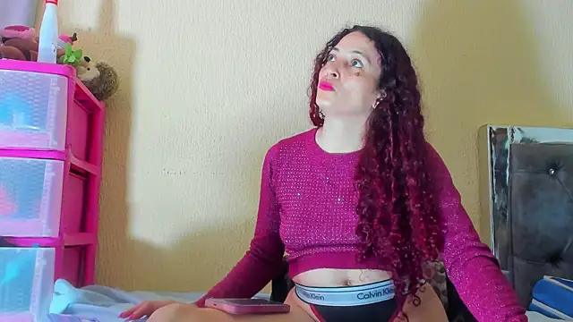 Snapshot of lexxy_ray666 chatting on June 9, 1:23 pm lexxy ray666 online show from June 9, 1:23 pm